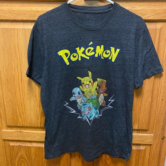 Pokemon Other - Pokémon original 4 t shirt